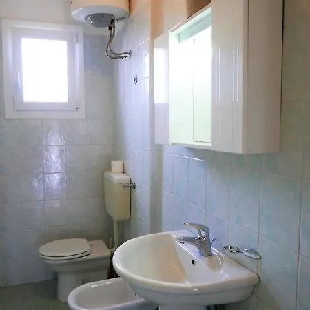 Apartmán Ferienwohnung Fuer 5 Personen Ca 50 M In Bibione, Venetien Provinz Venedig Bibione