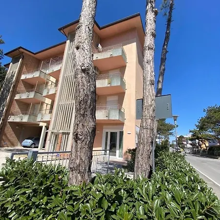 Ferienwohnung Fuer 5 Personen Ca 50 M In Bibione, Venetien Provinz Venedig *